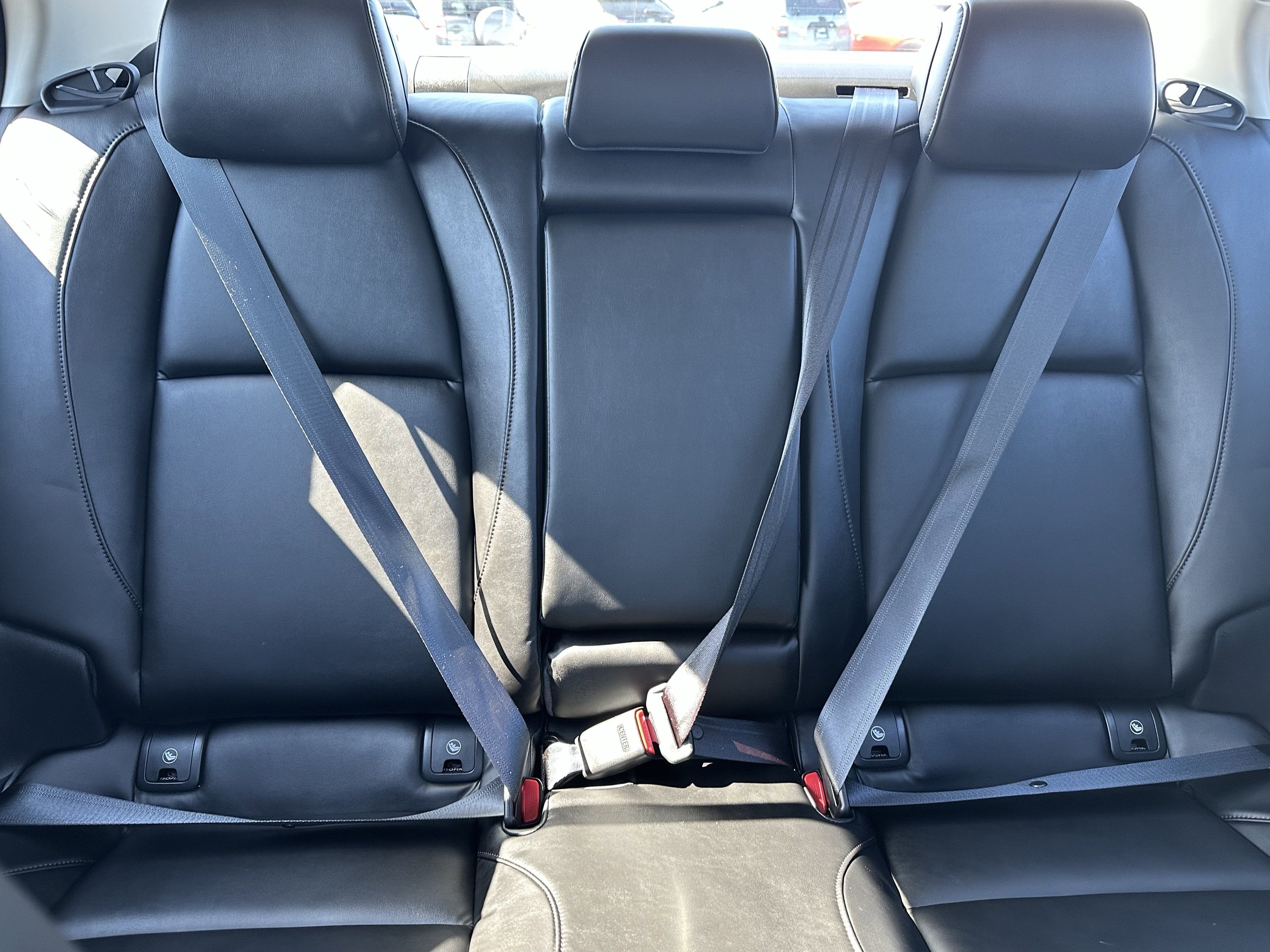 2025 Mazda Mazda3 2.5 S Preferred FWD