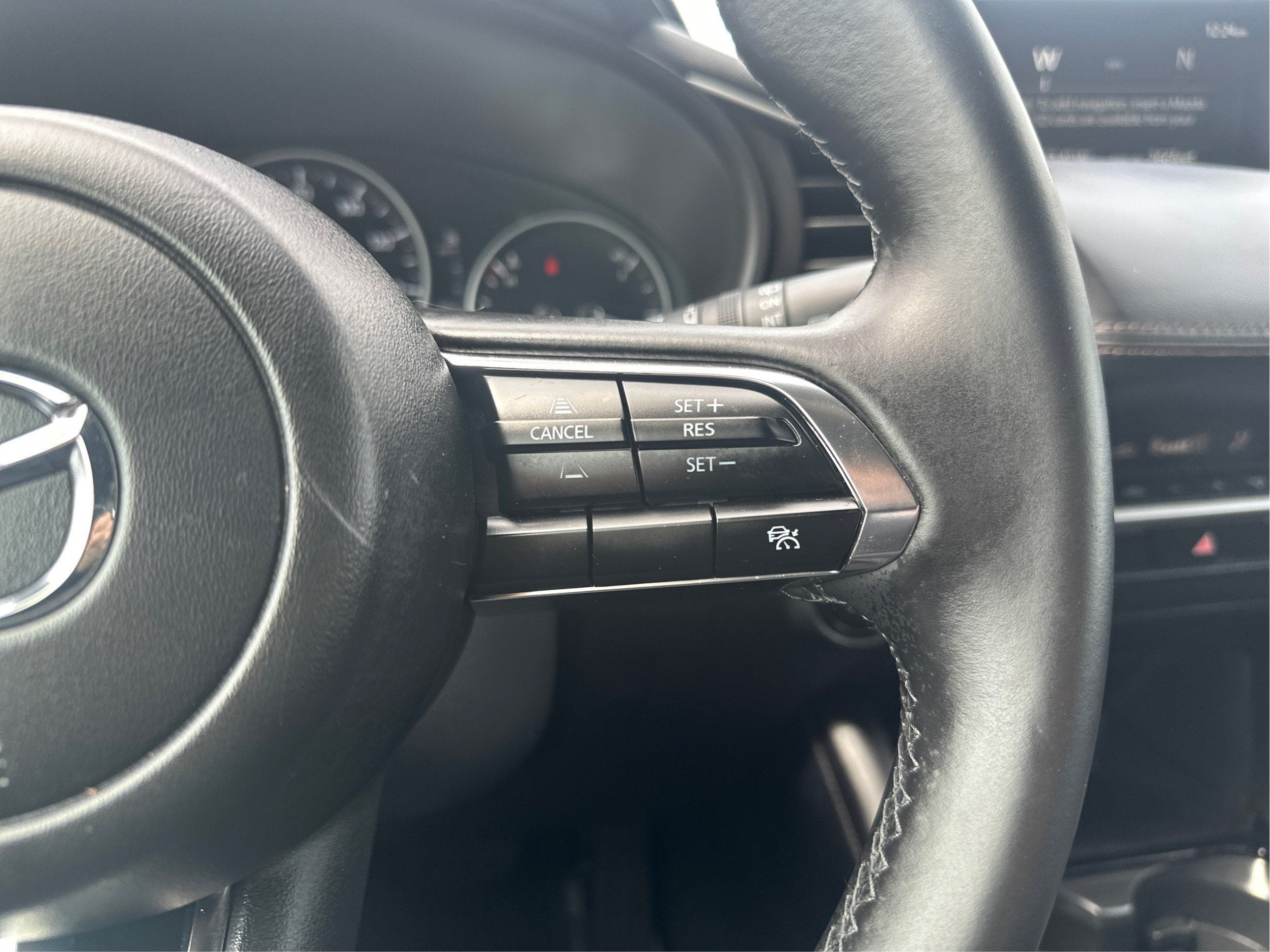 2025 Mazda Mazda3 Select Sport Auto FWD