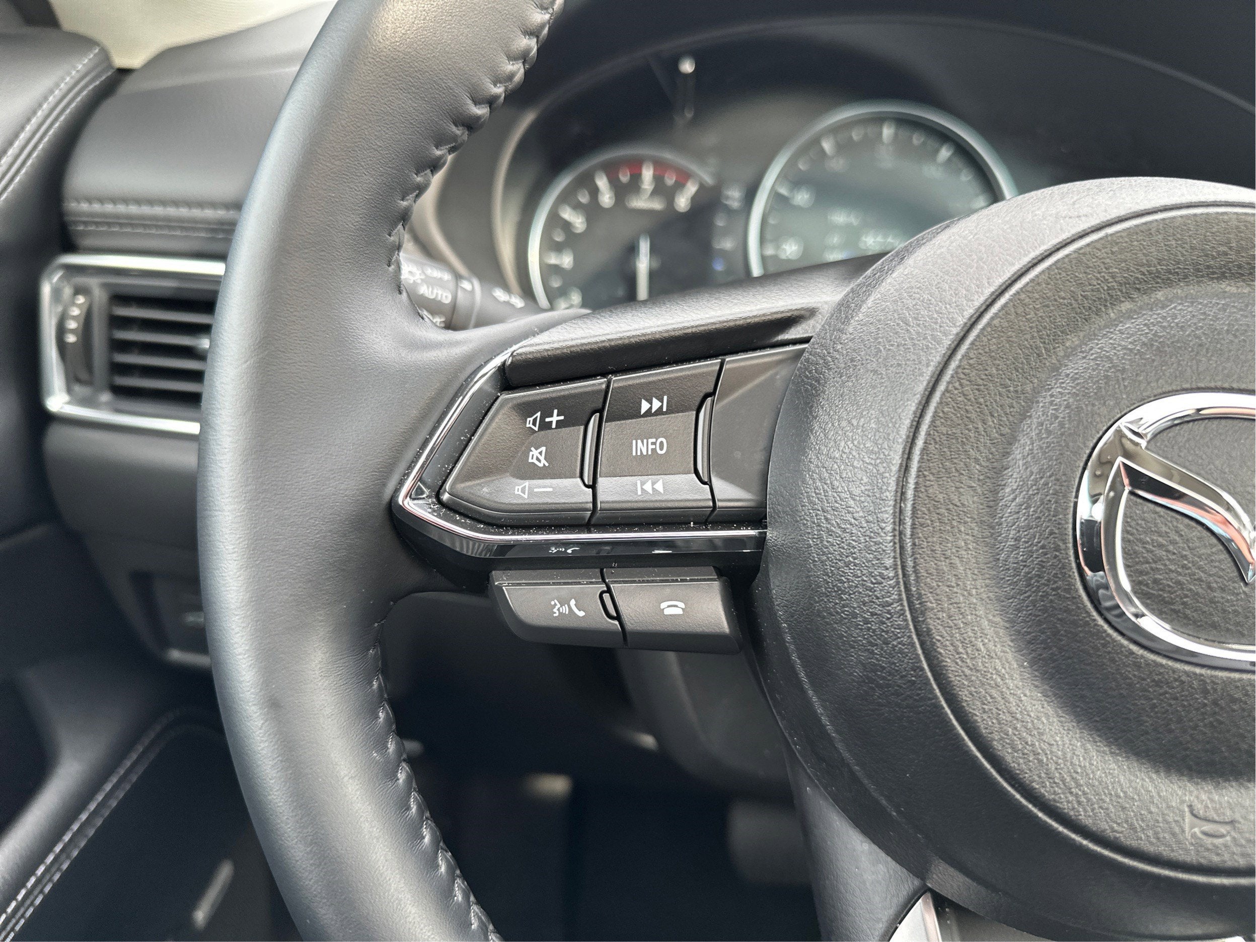 2025 Mazda Mazda CX-5 Premium Plus AWD