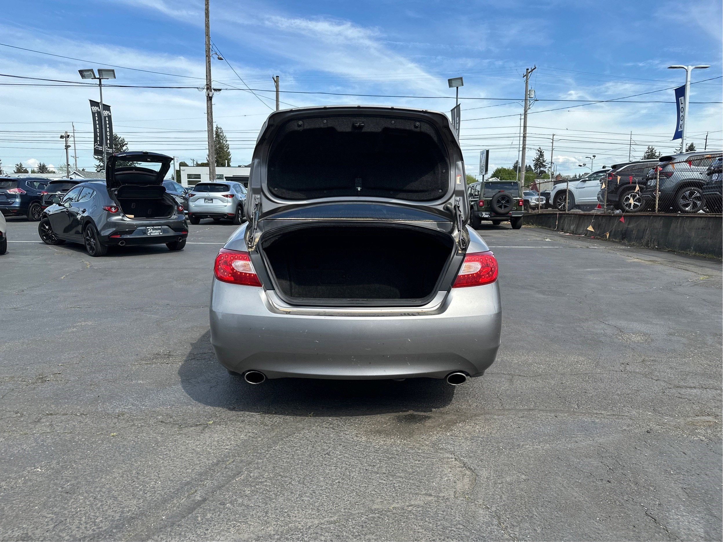 2012 INFINITI M35h Hybrid