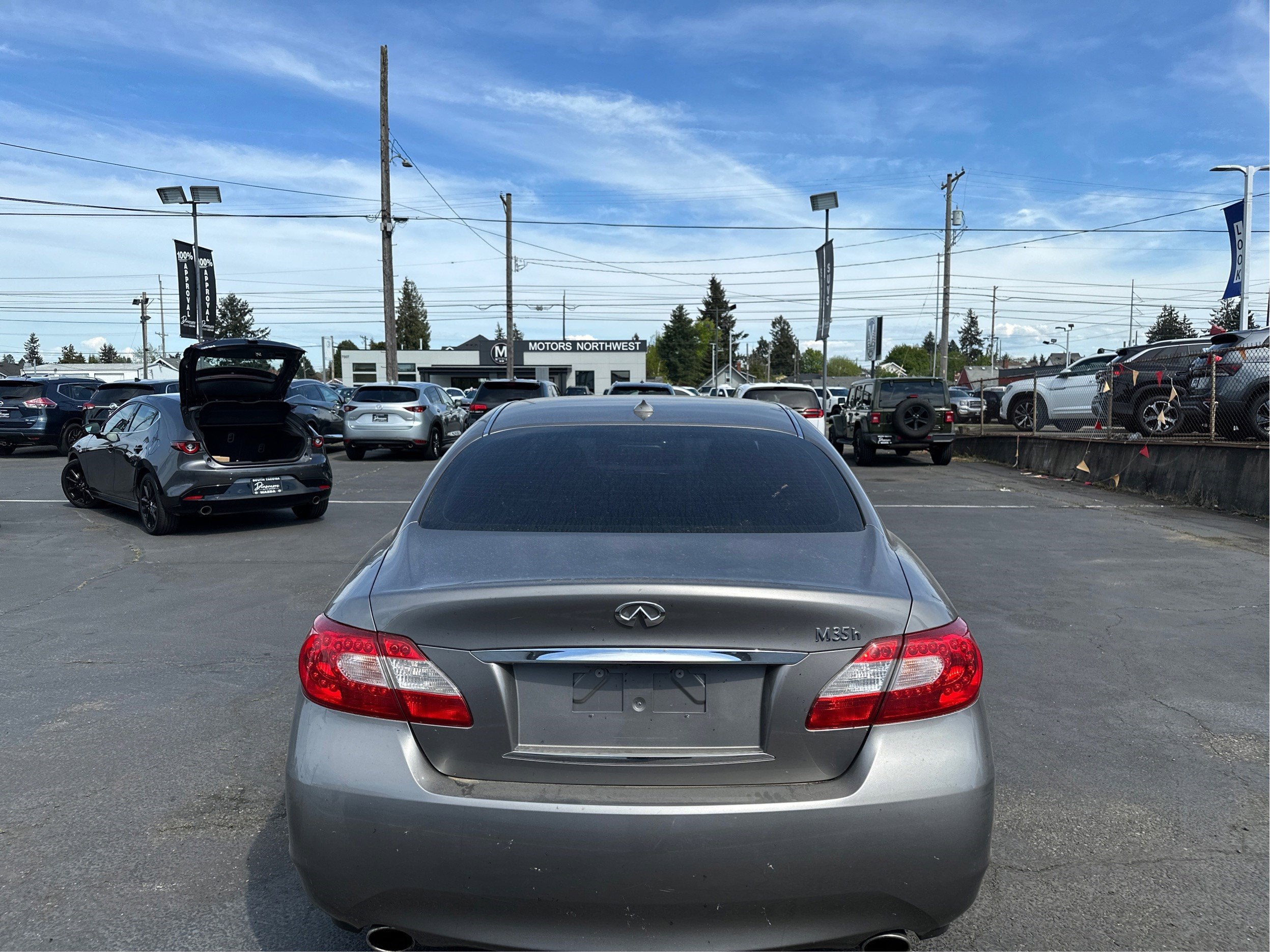 2012 INFINITI M35h Hybrid