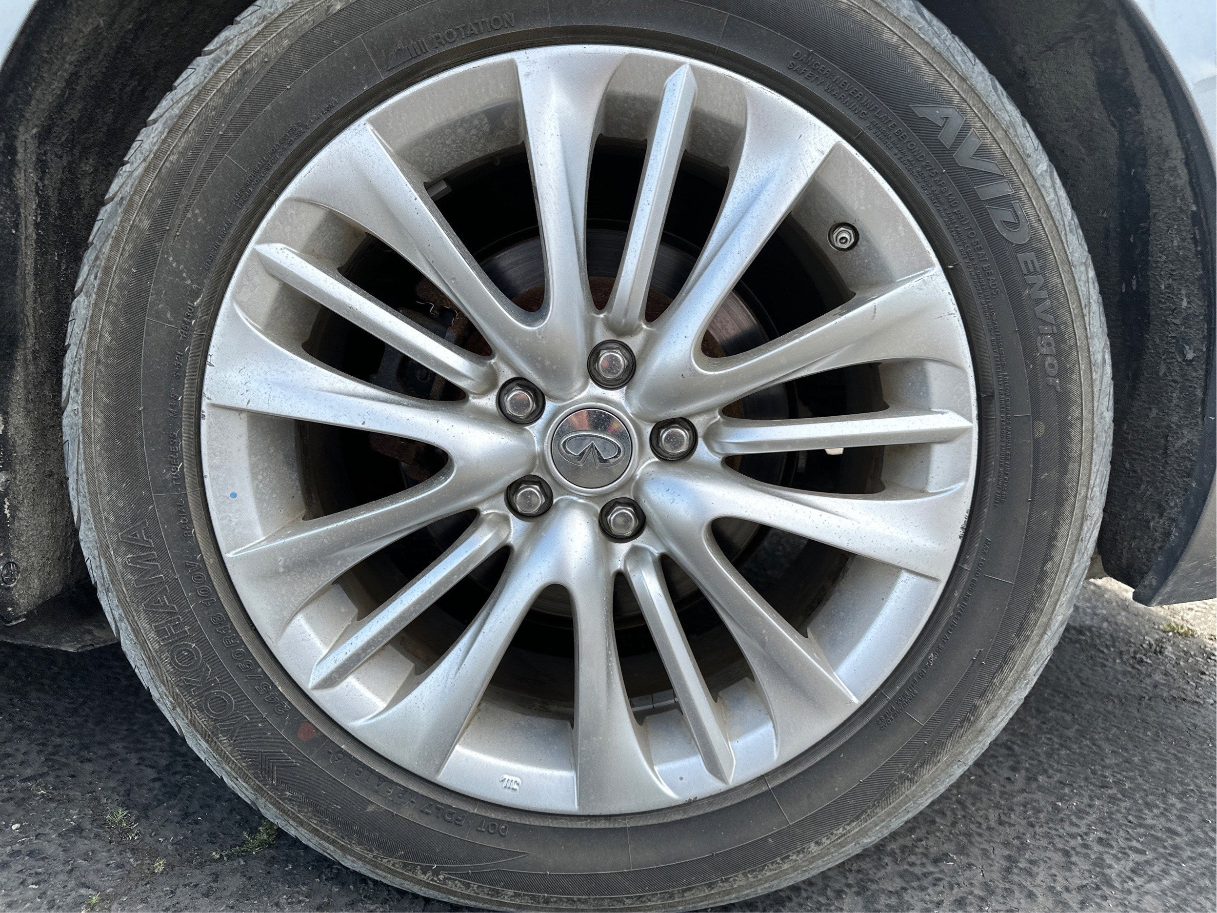 2012 INFINITI M35h Hybrid