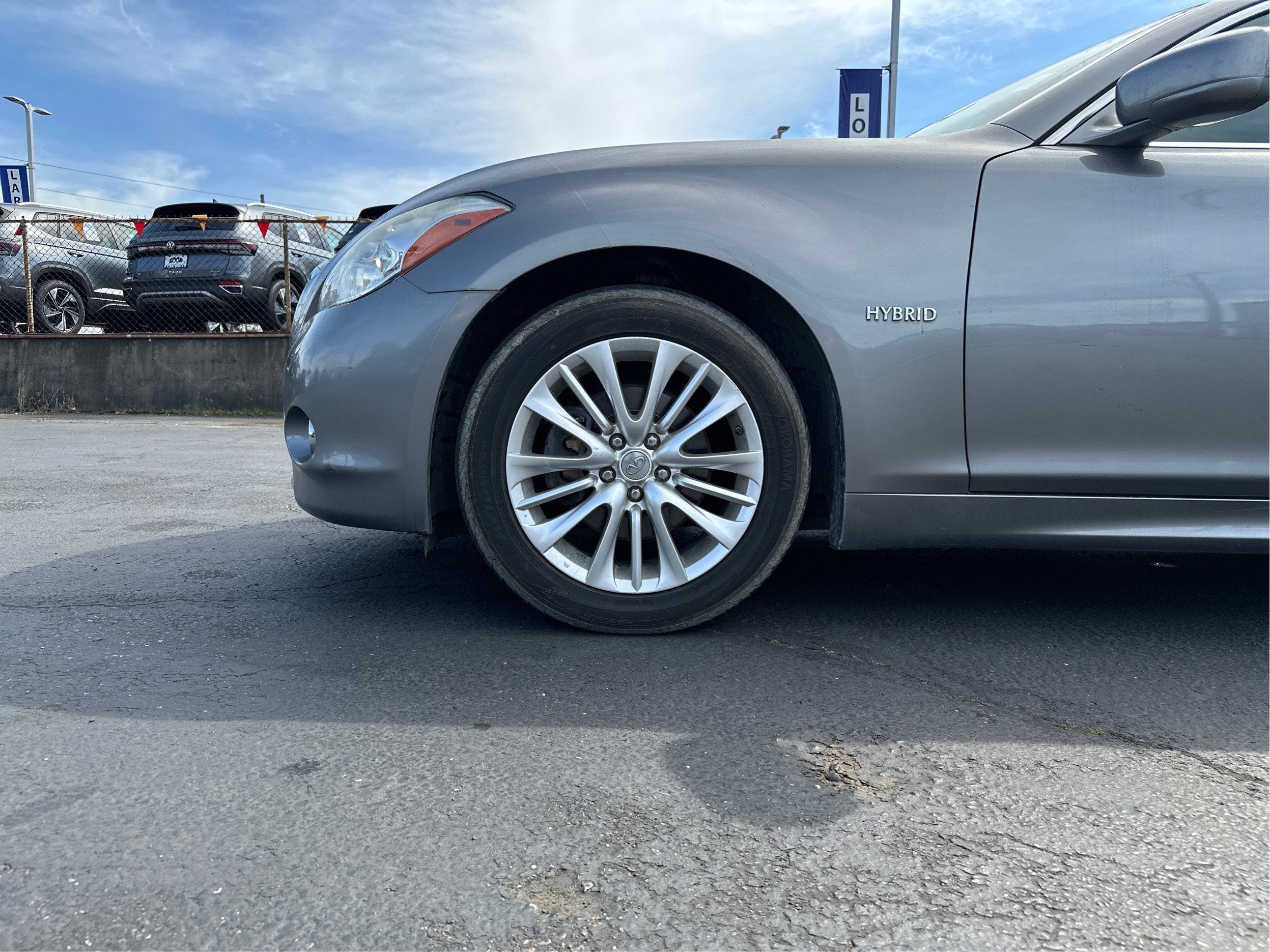 2012 INFINITI M35h Hybrid