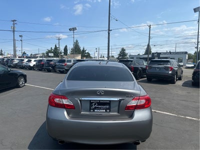 2012 INFINITI M35h Hybrid