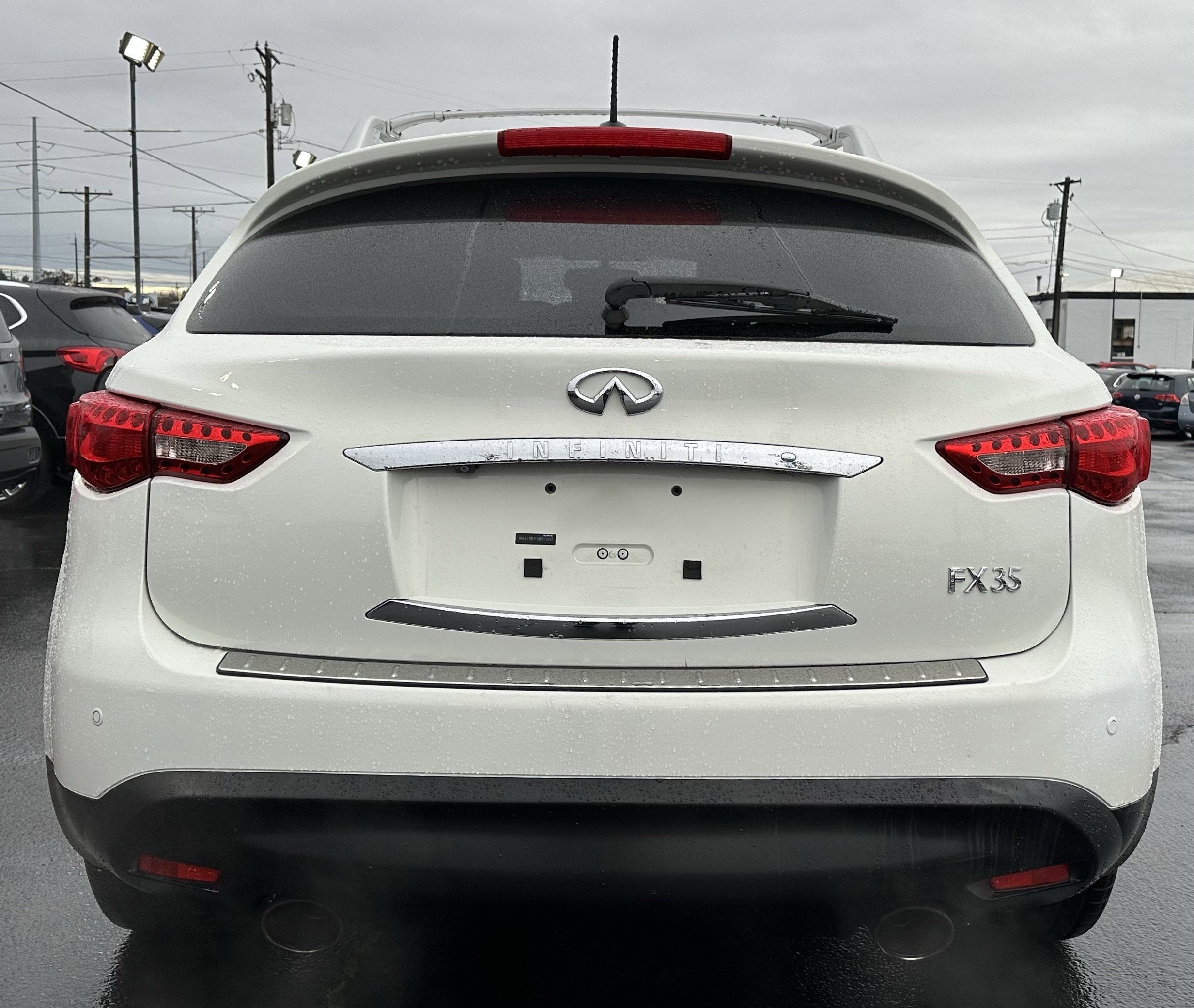 2011 INFINITI FX35 4DR RWD 7-PASS