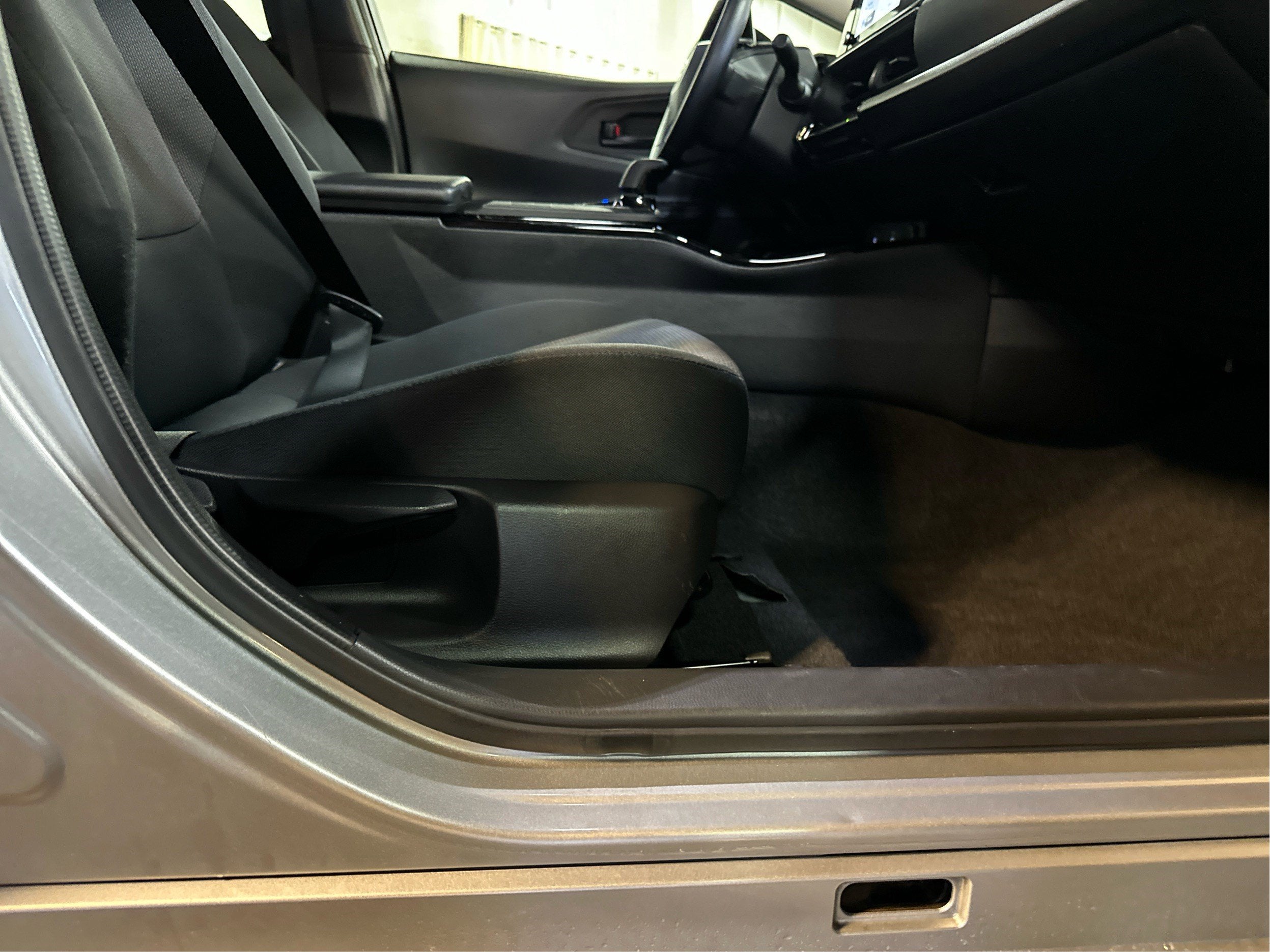 2023 Toyota Prius LE