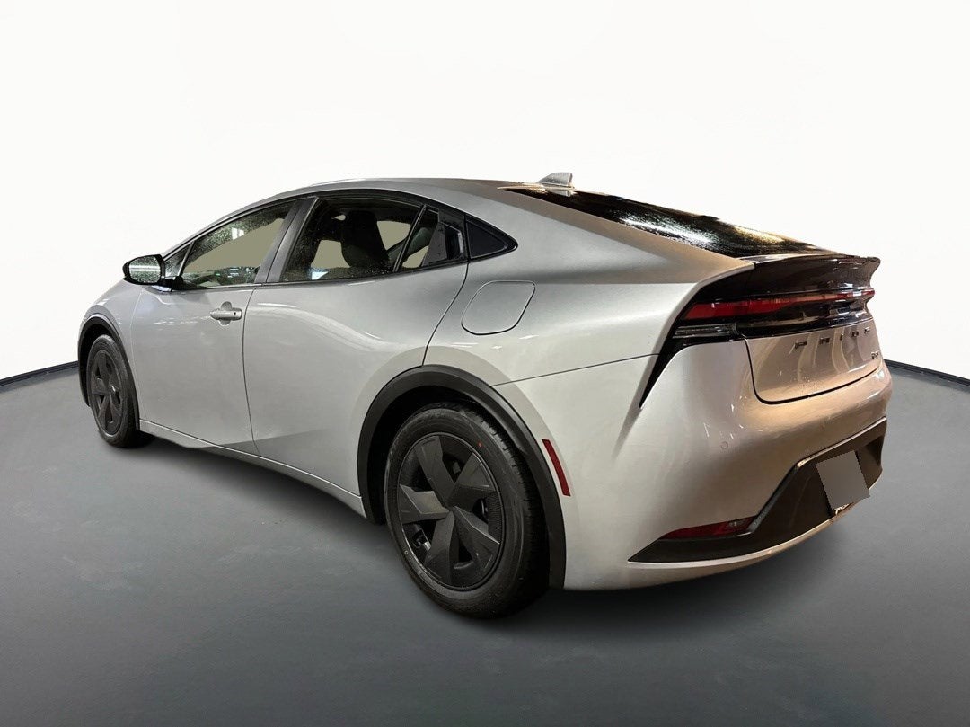 2023 Toyota Prius LE