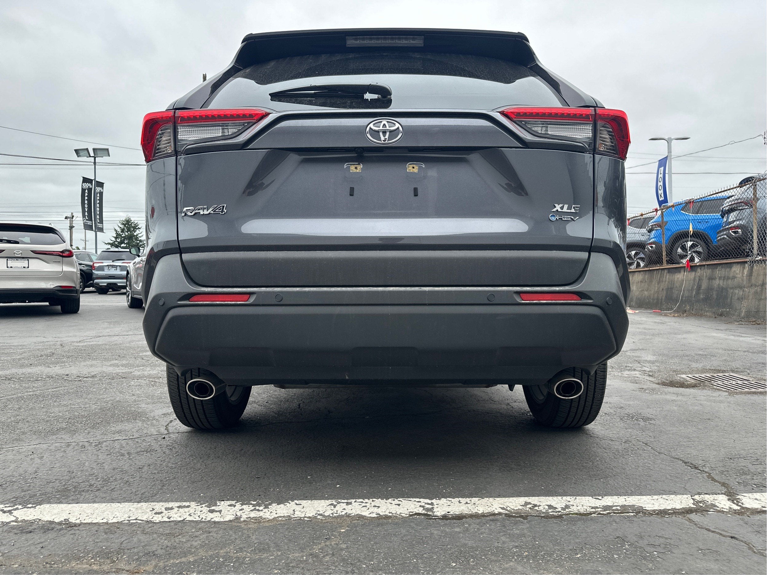 2025 Toyota RAV4 Hybrid XLE Premium