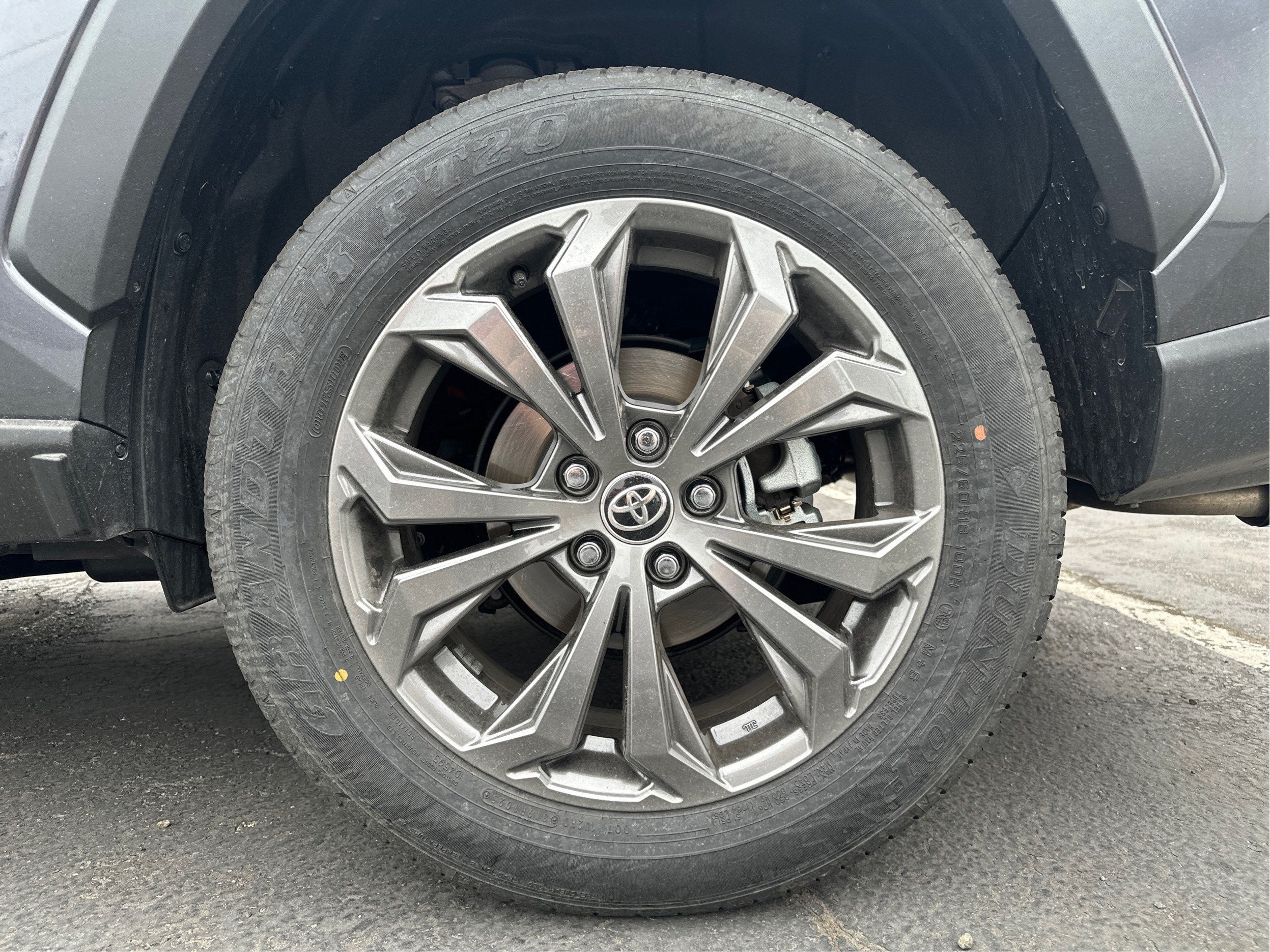 2025 Toyota RAV4 Hybrid XLE Premium