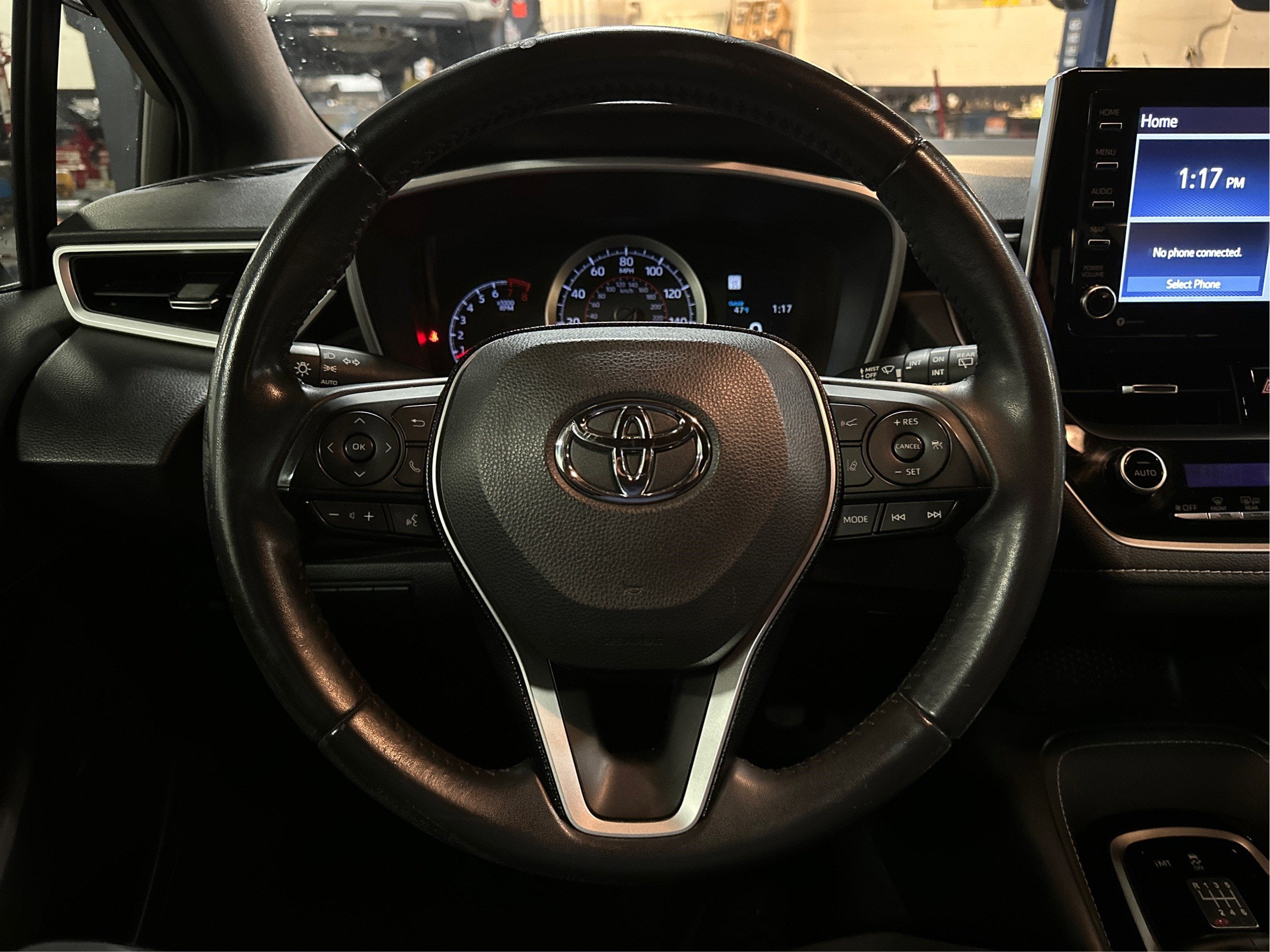 2020 Toyota Corolla Hatchback SE Manual