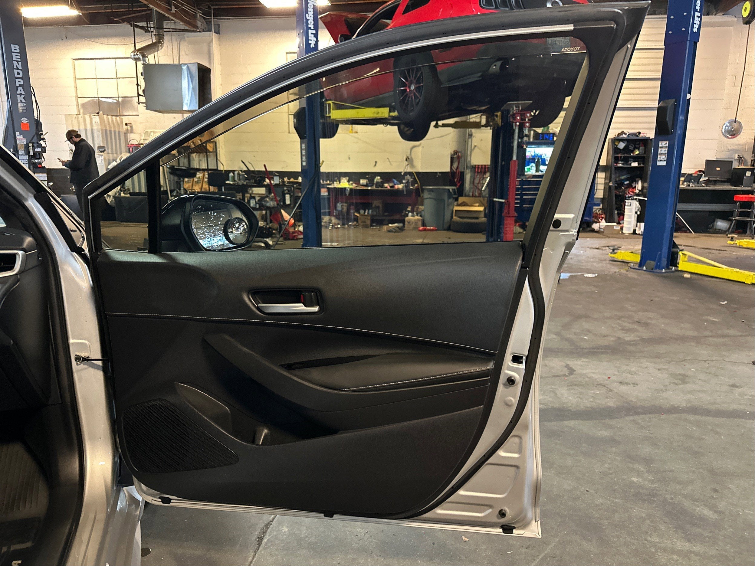 2020 Toyota Corolla Hatchback SE Manual