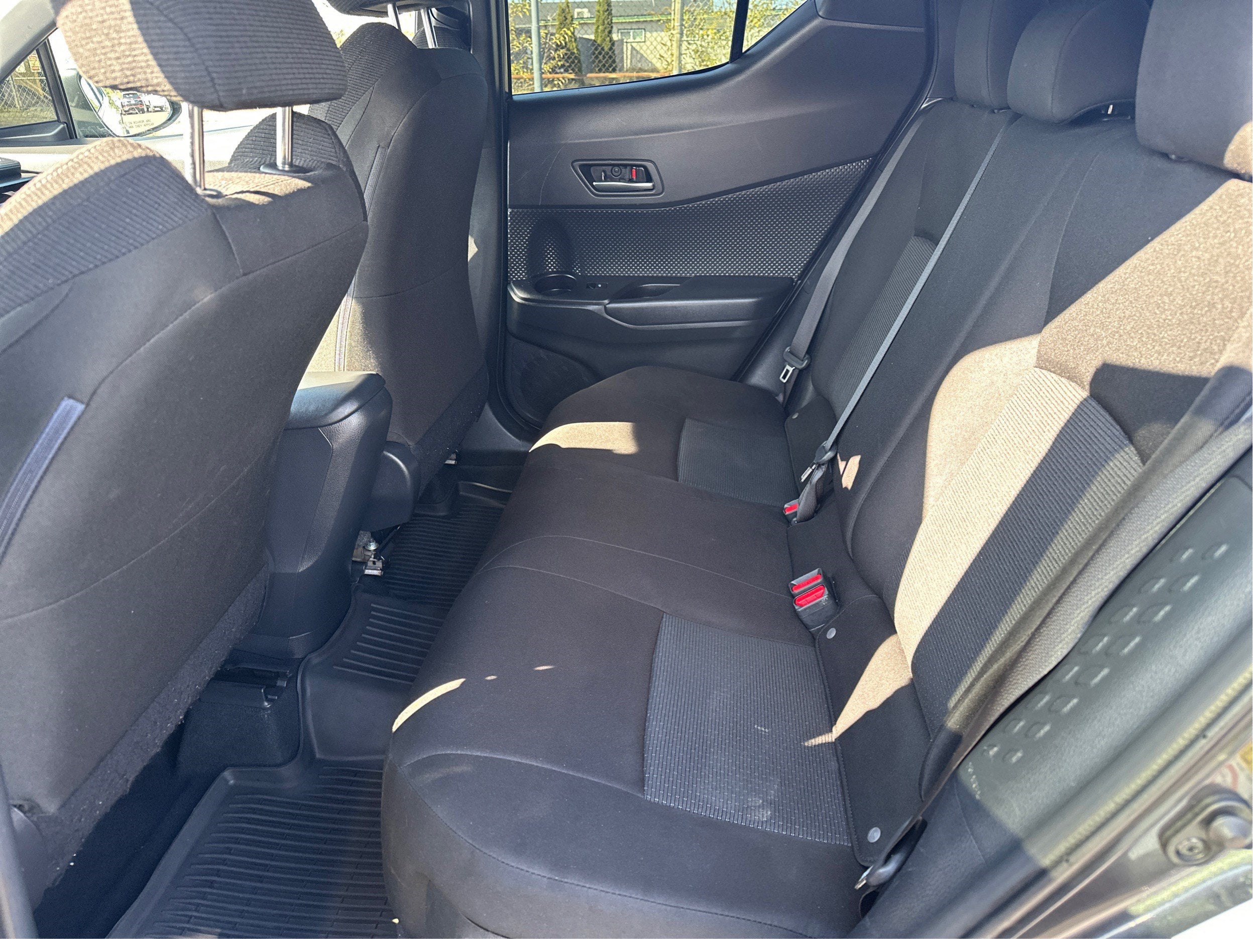 2019 Toyota C-HR LE