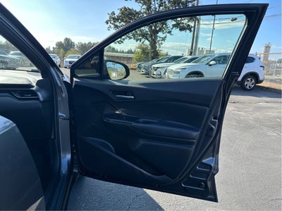 2019 Toyota C-HR LE