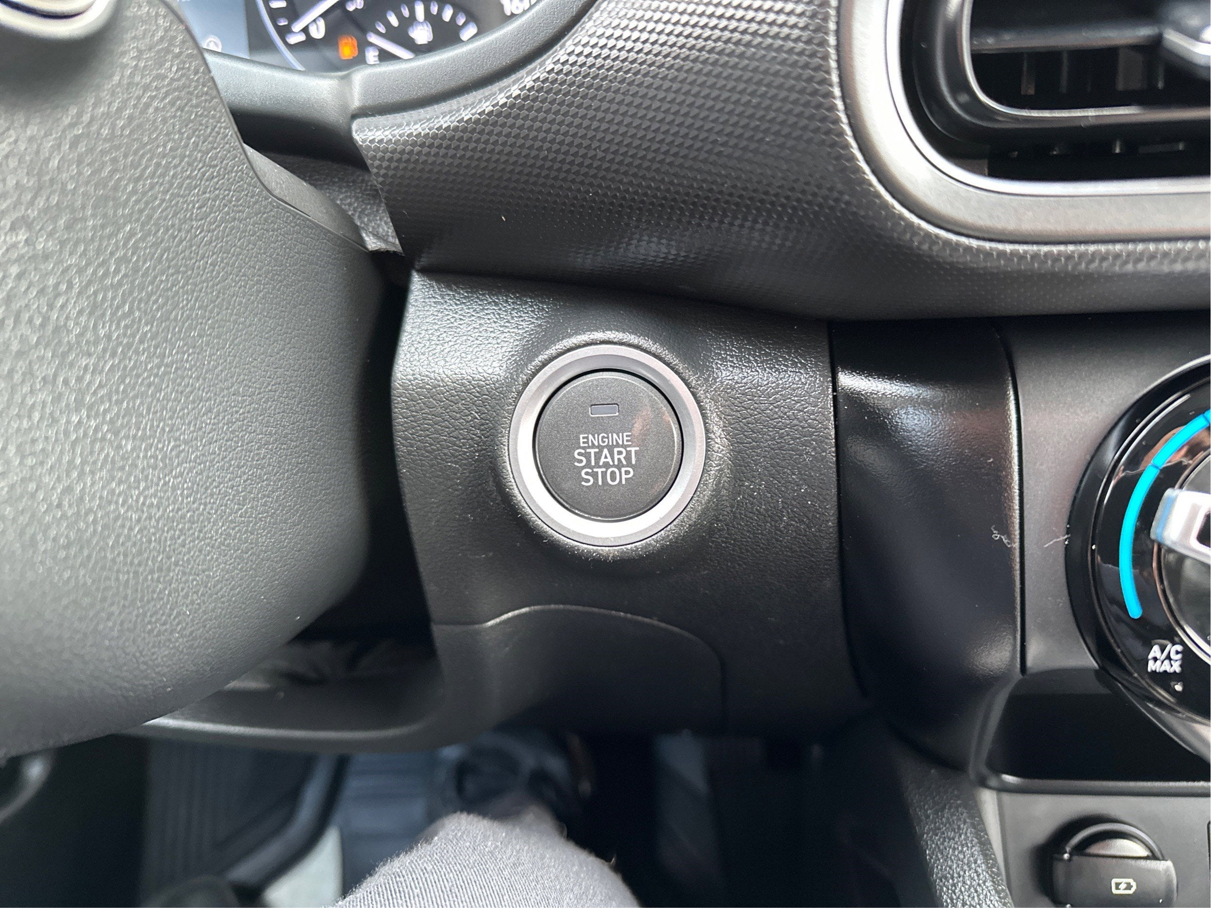 2022 Hyundai Kona SEL AWD