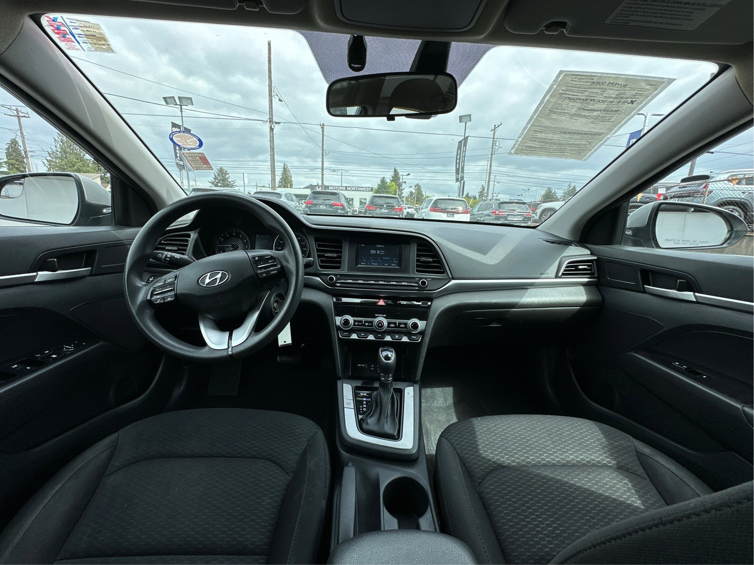 2020 Hyundai Elantra SE