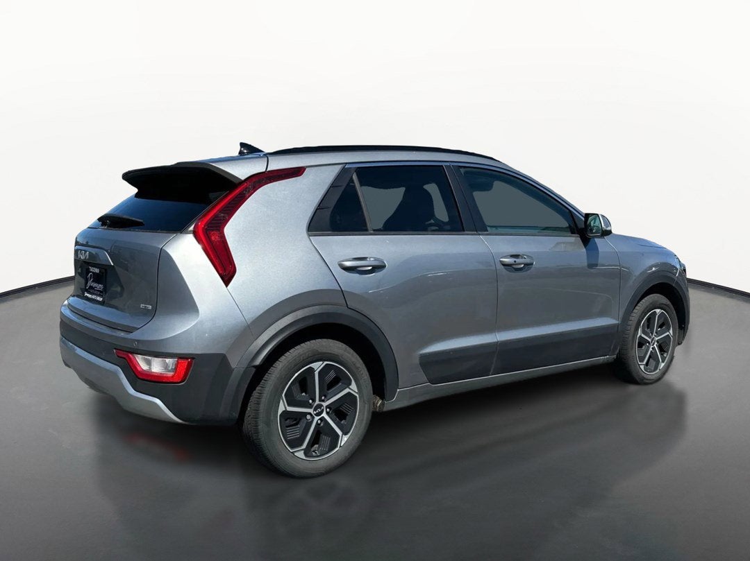 2023 Kia Niro EX