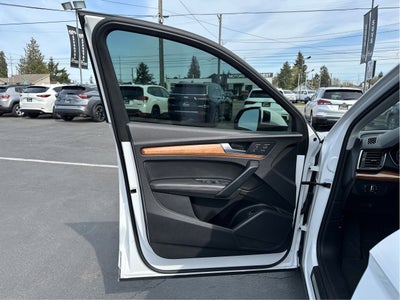 2021 Audi Q5 Premium Plus