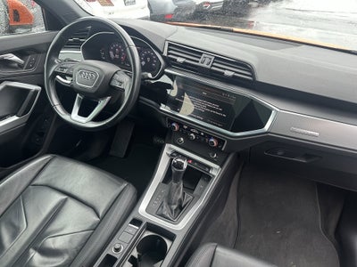 2023 Audi Q3 S line Premium