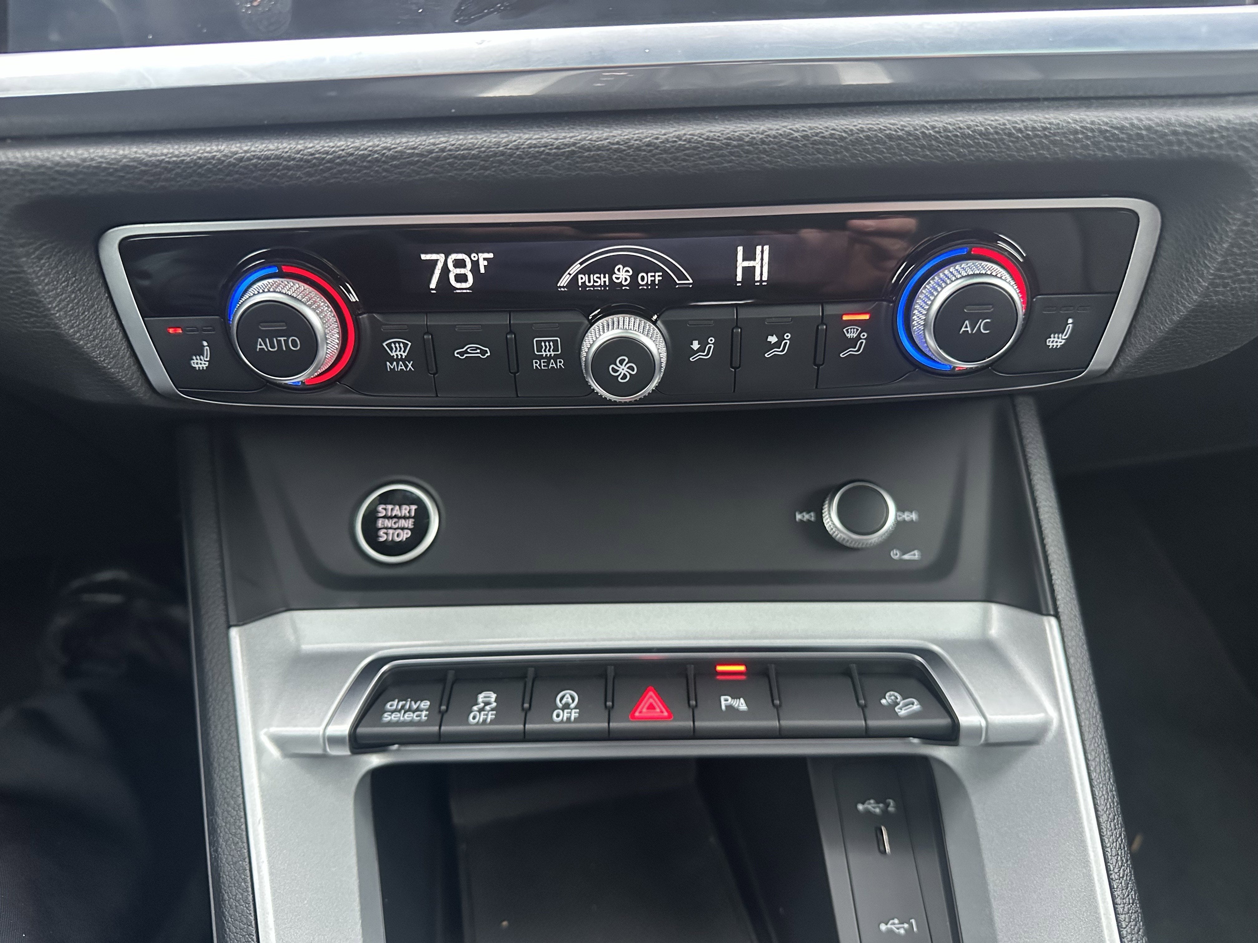 2023 Audi Q3 S line Premium