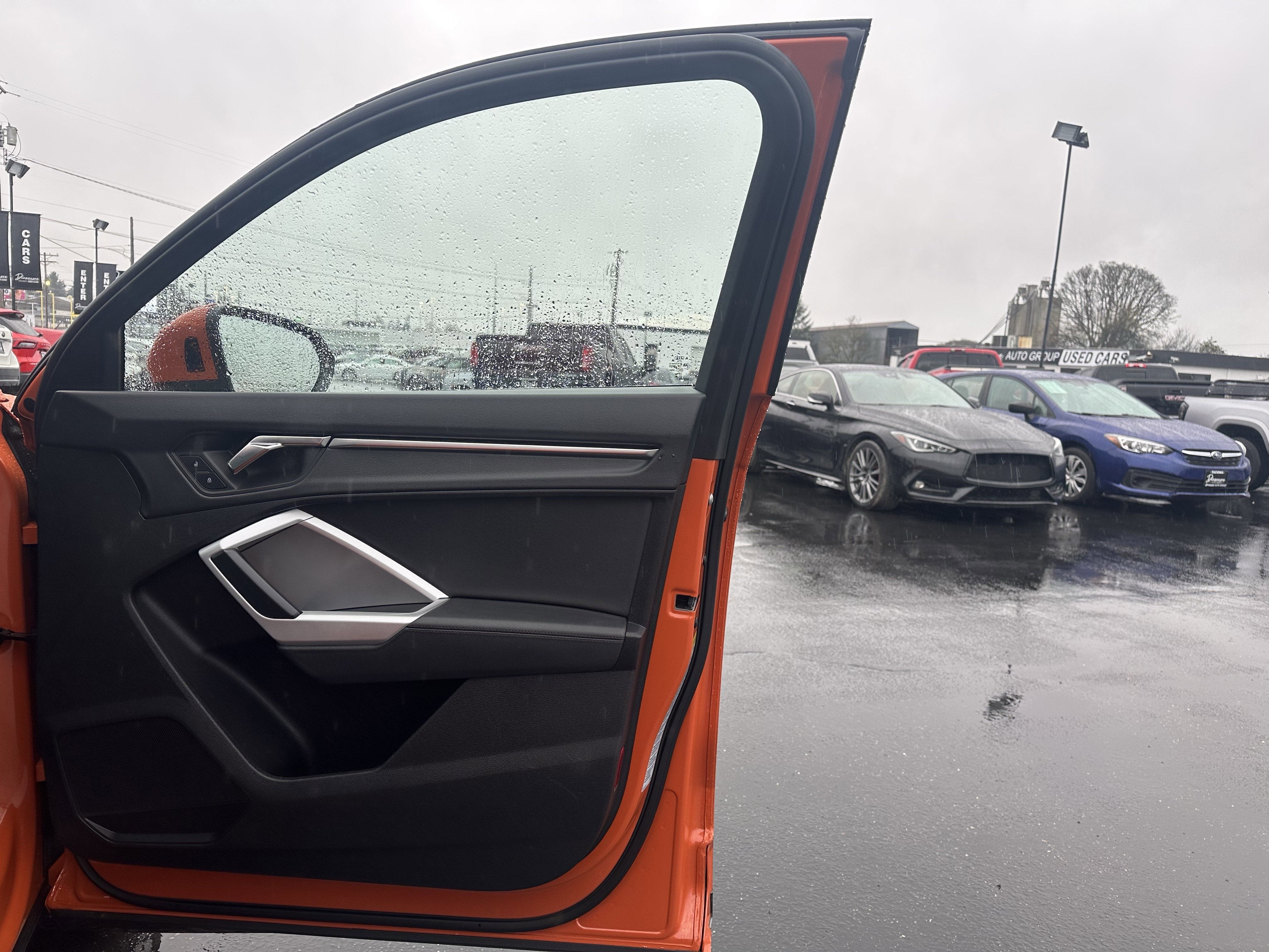 2023 Audi Q3 S line Premium