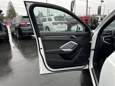 2025 Audi Q3 S line Premium