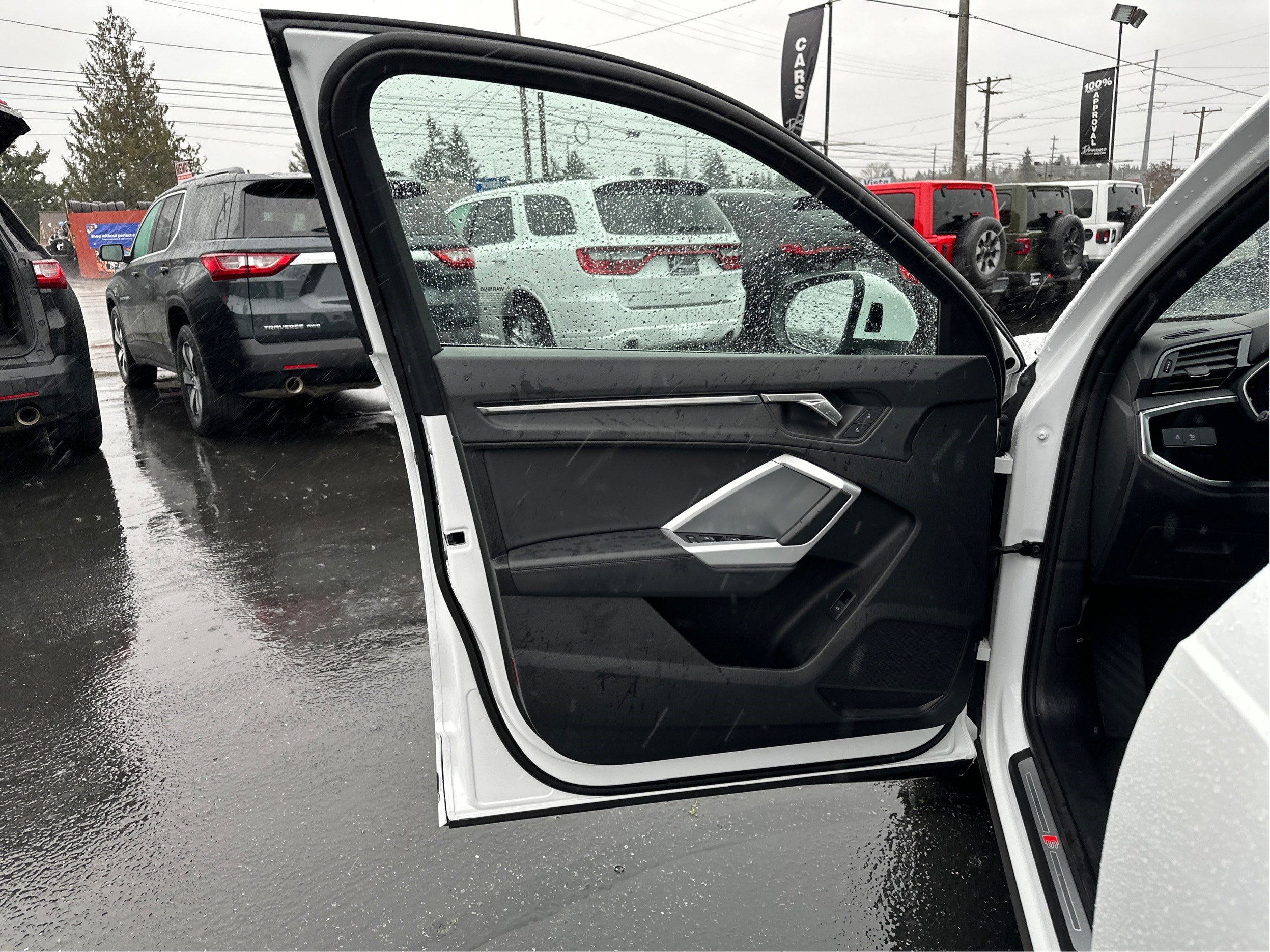 2025 Audi Q3 S line Premium