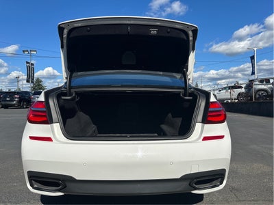 2019 BMW 7 Series 750i xDrive