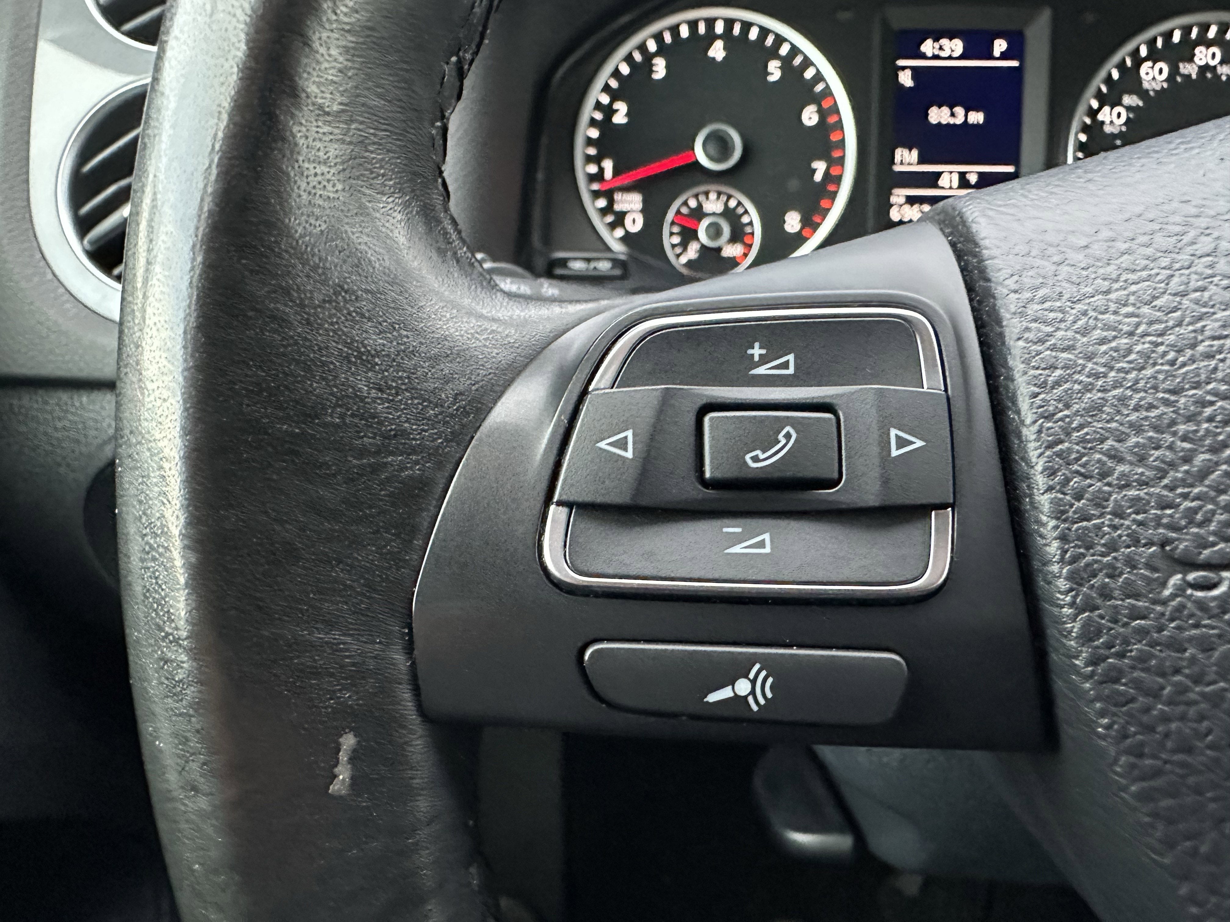 2017 Volkswagen Tiguan S