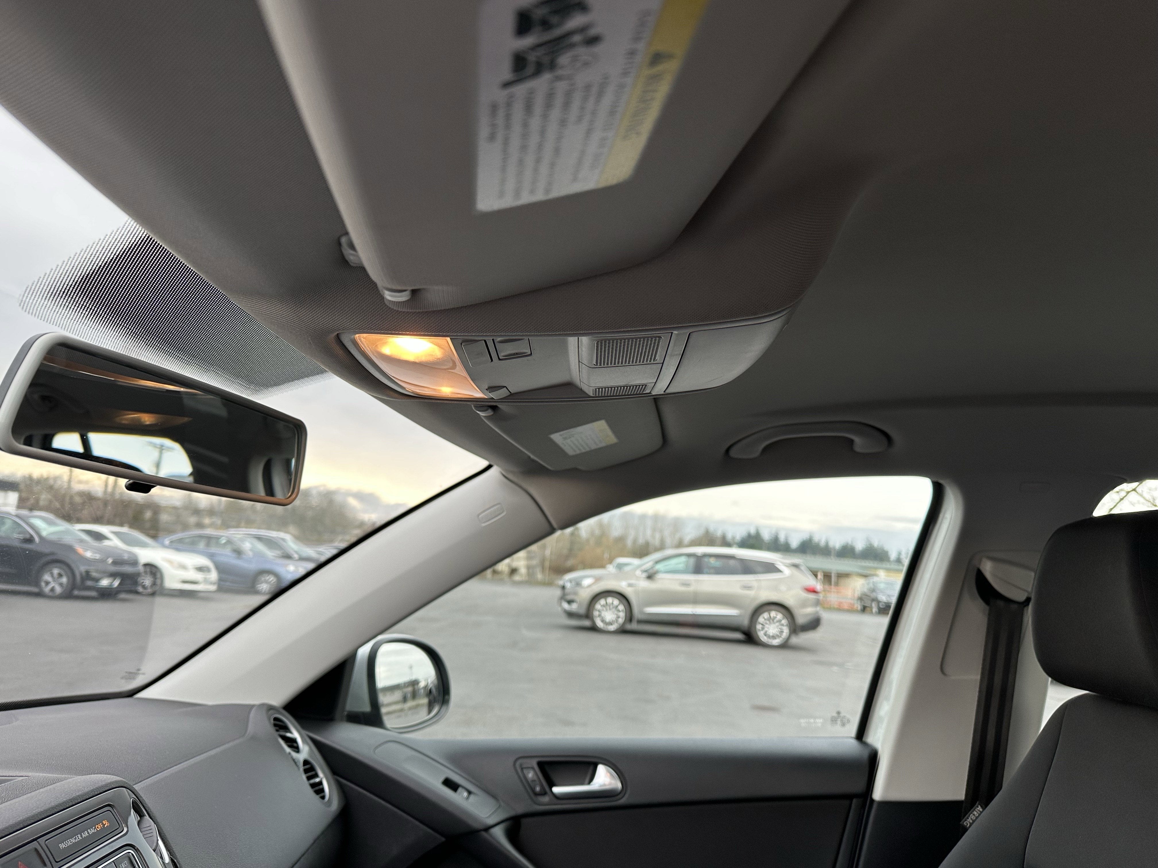 2017 Volkswagen Tiguan S