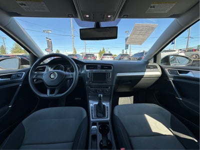 2016 Volkswagen e-Golf SE
