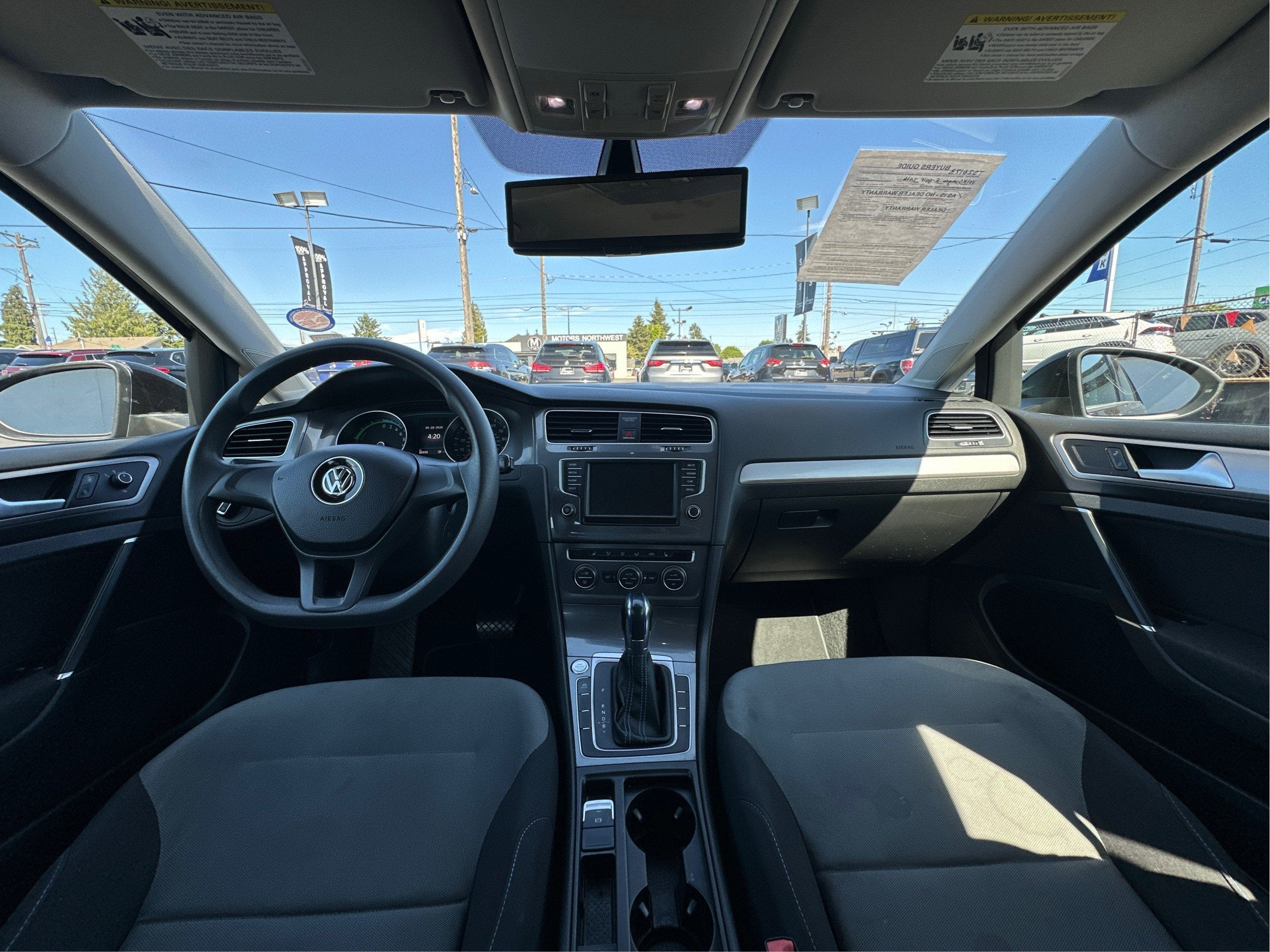 2016 Volkswagen e-Golf SE
