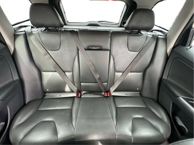 2016 Volvo XC60 T6 Drive-E