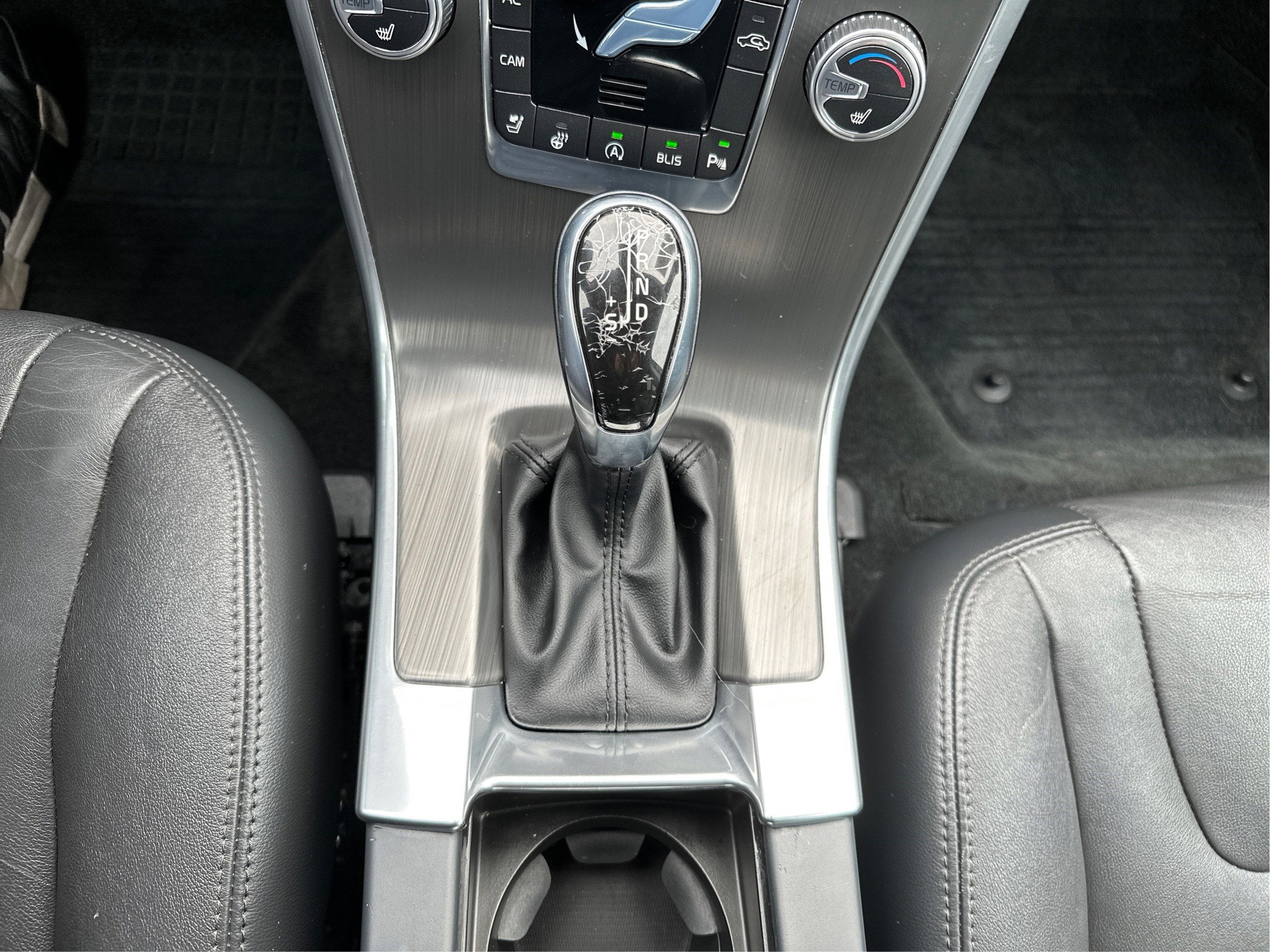 2016 Volvo XC60 T6 Drive-E