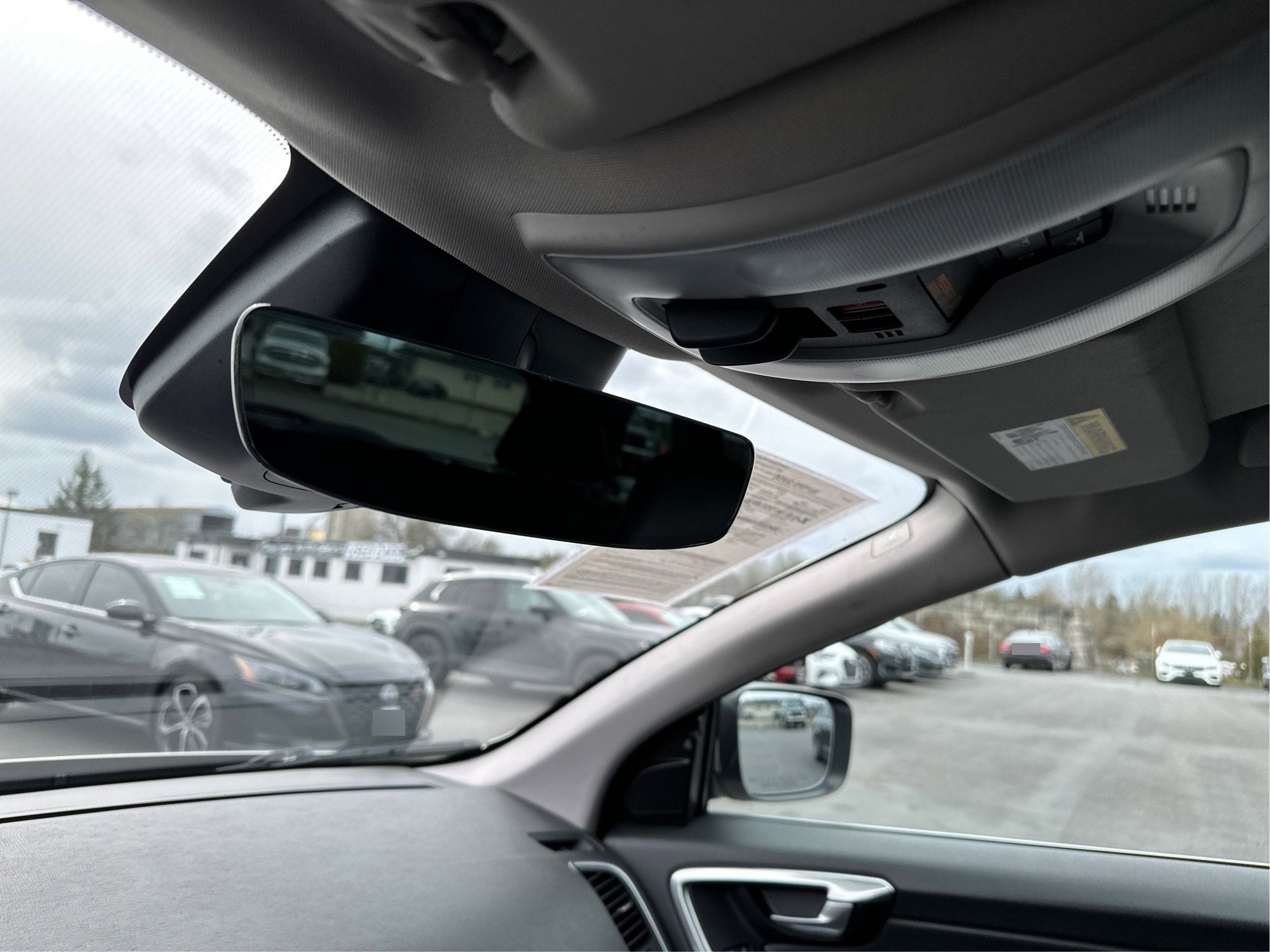 2016 Volvo XC60 T6 Drive-E