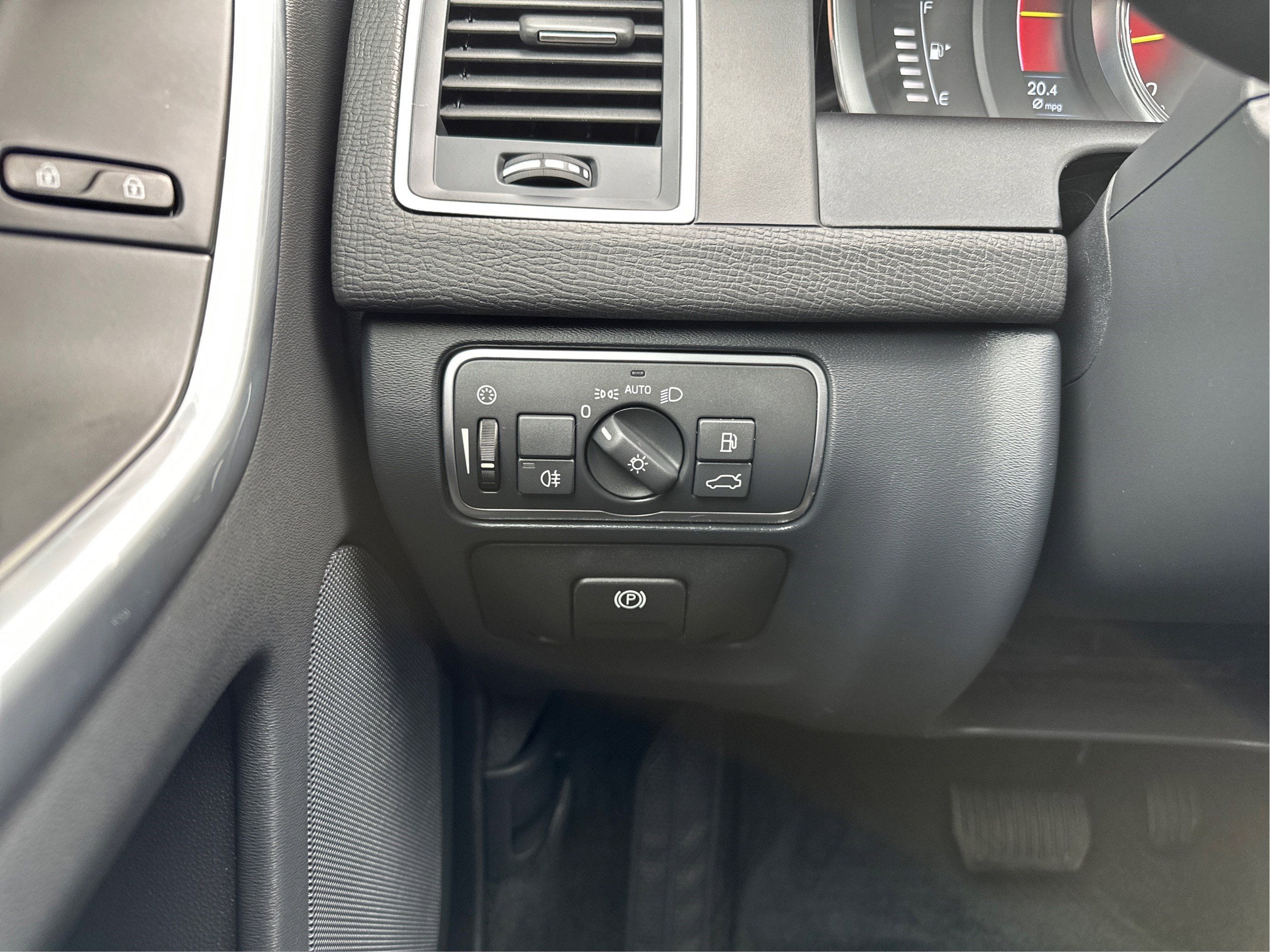 2016 Volvo XC60 T6 Drive-E