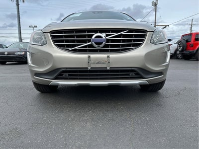 2016 Volvo XC60 T6 Drive-E