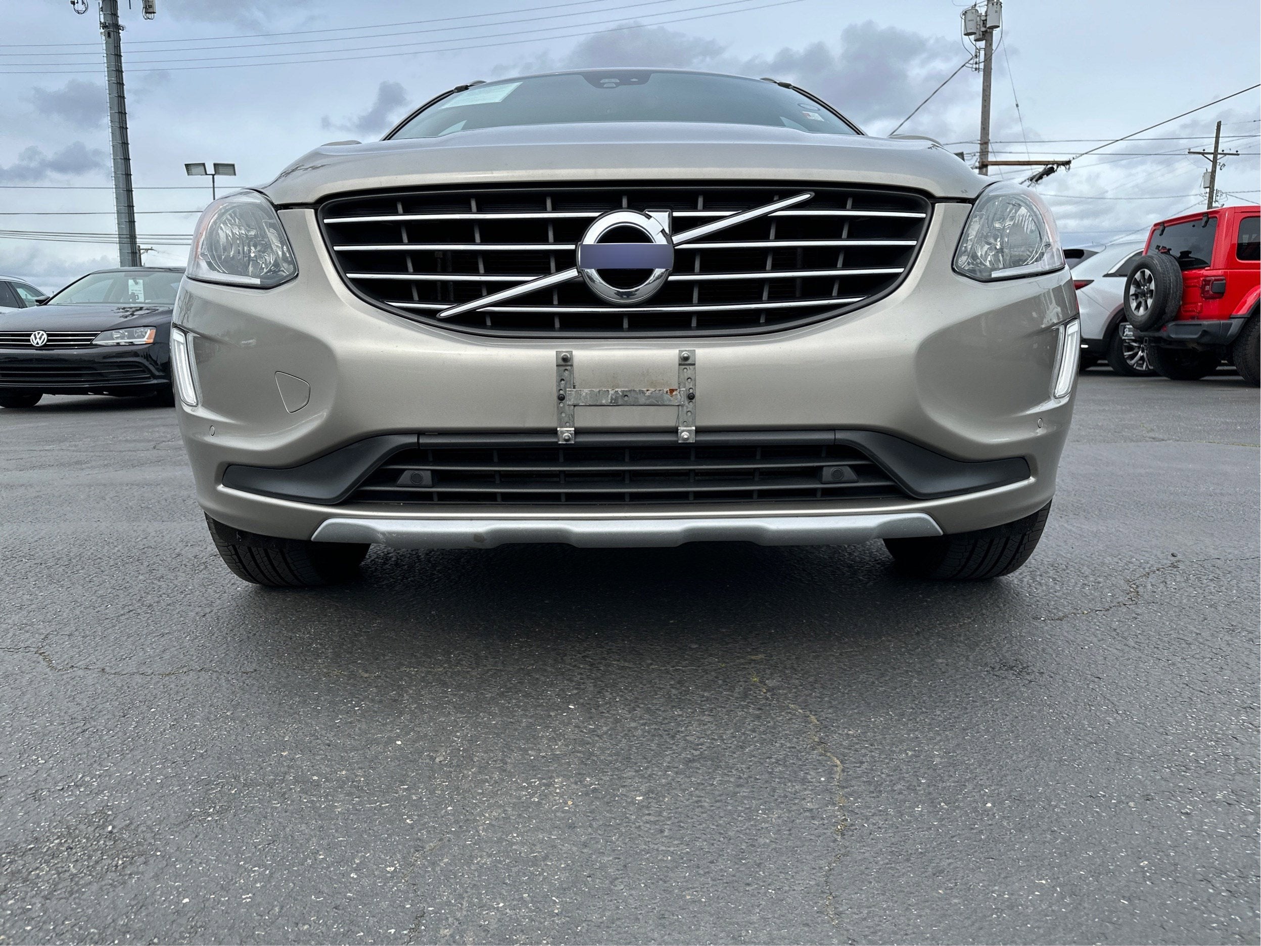 2016 Volvo XC60 T6 Drive-E