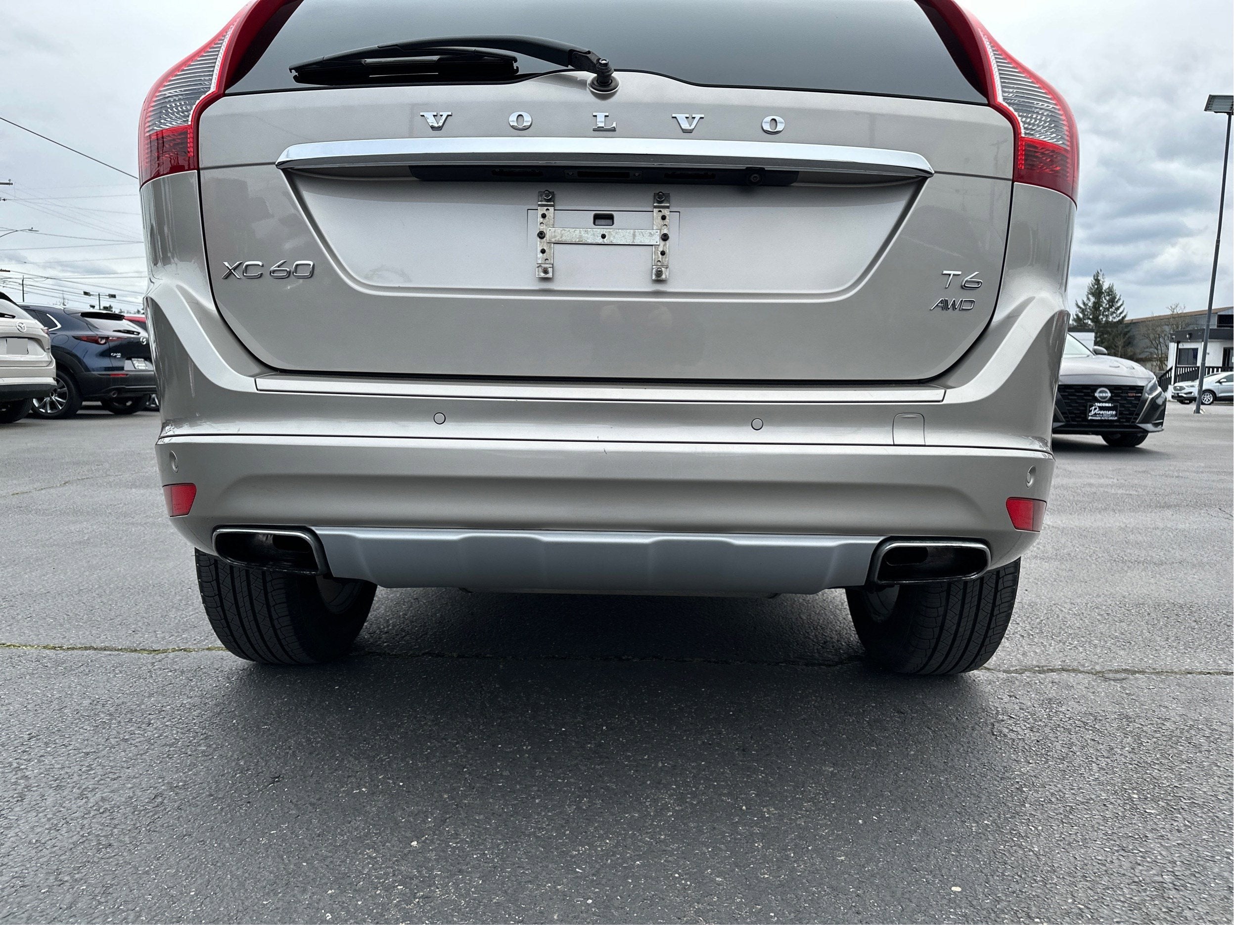 2016 Volvo XC60 T6 Drive-E