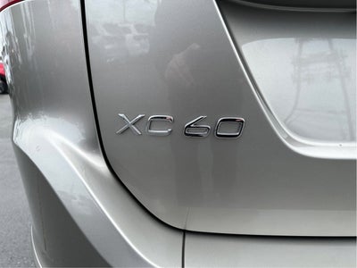 2016 Volvo XC60 T6 Drive-E