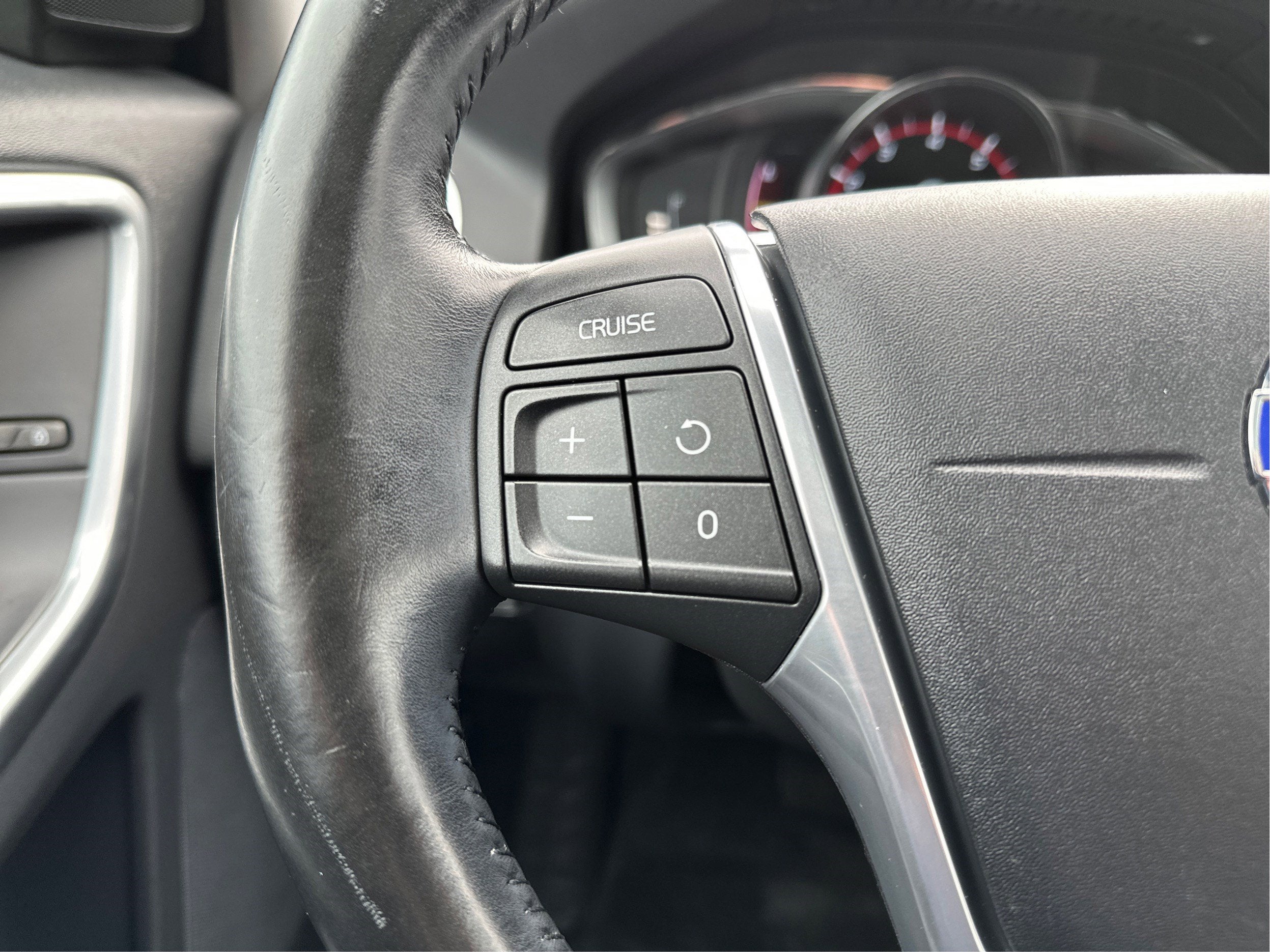 2016 Volvo XC60 T6 Drive-E