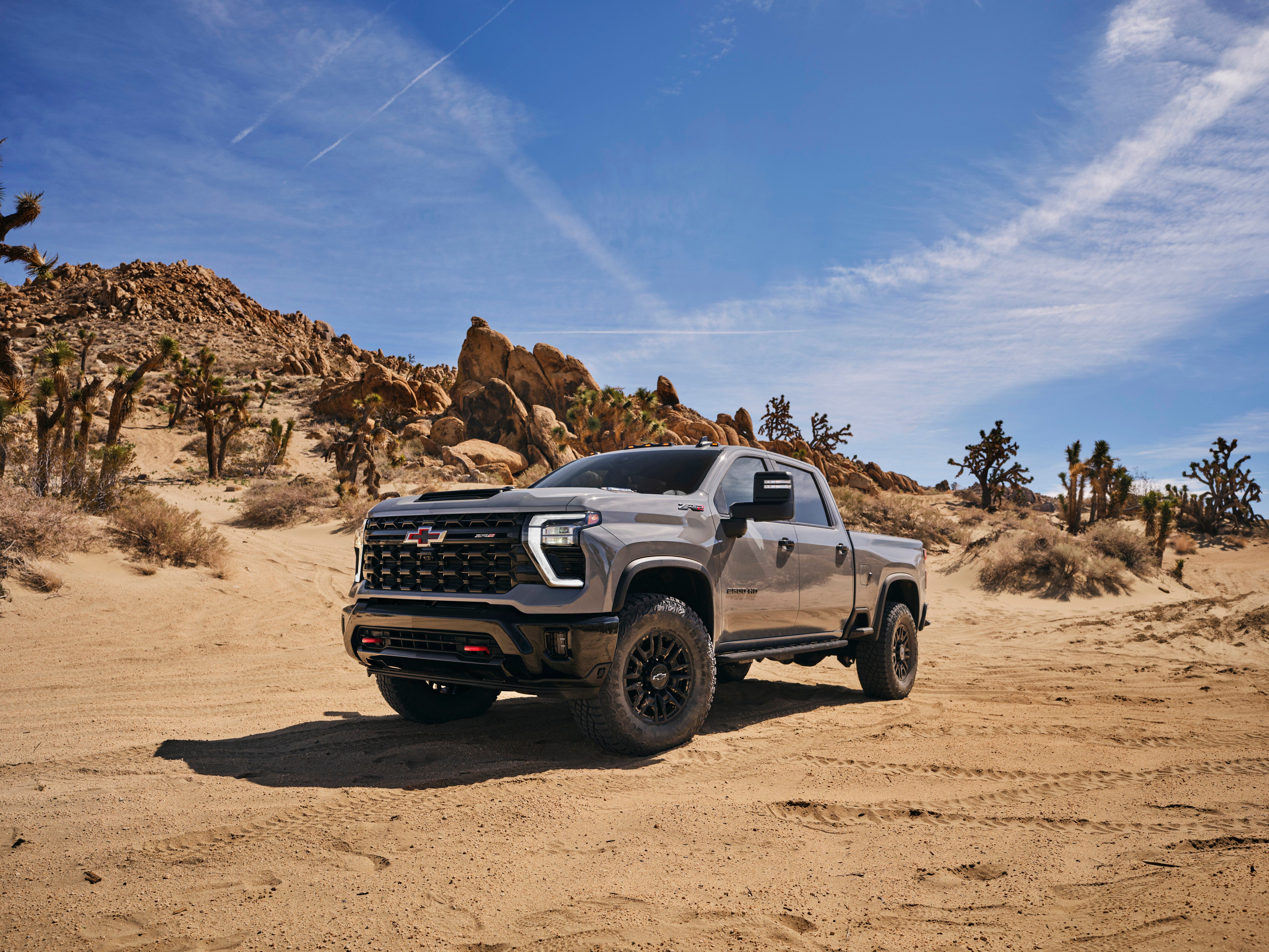 Silverado HD ZR2 vs. Ram 1500 Rebel